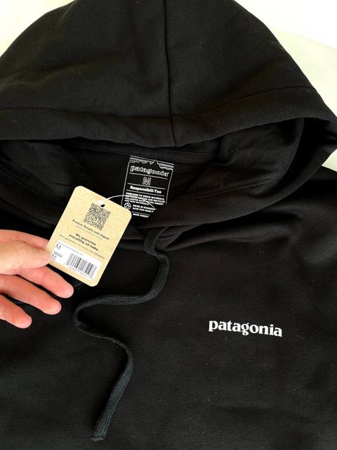 Худі Patagonia гори, чорне — zdjęcie 5
