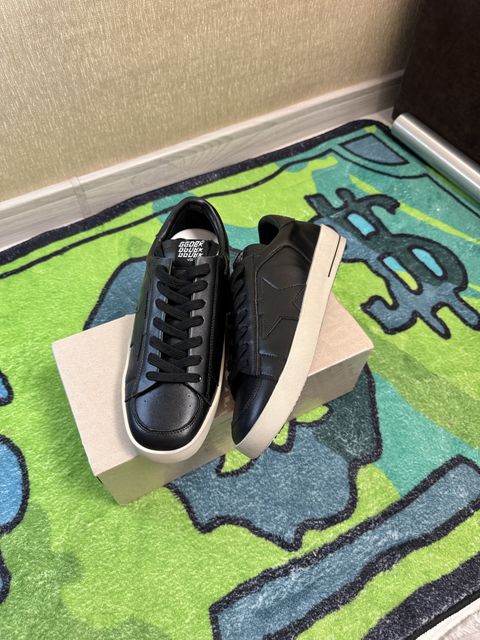 Кросівки Golden Goose Stardan