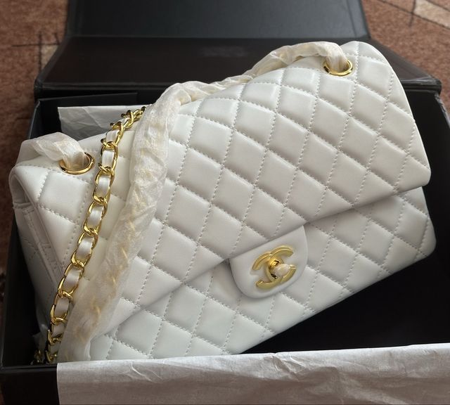Елегантна сумка Chanel Classic Medium Double Flap Bag!!!
