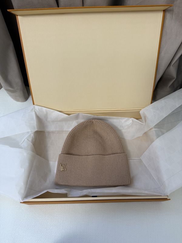 Шапка Louis Vuitton