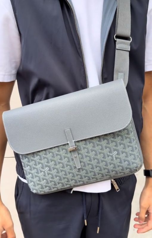 Сумка-месенджер Goyard Monogram