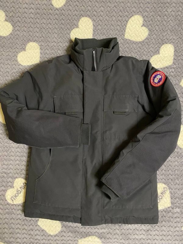 Оригінальна чоловіча куртка Canada Goose Forester M