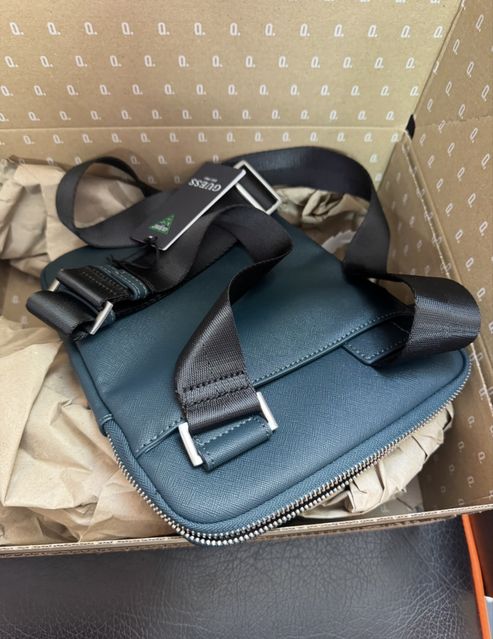 Чоловіча сумка Guess, оригінал — zdjęcie 3