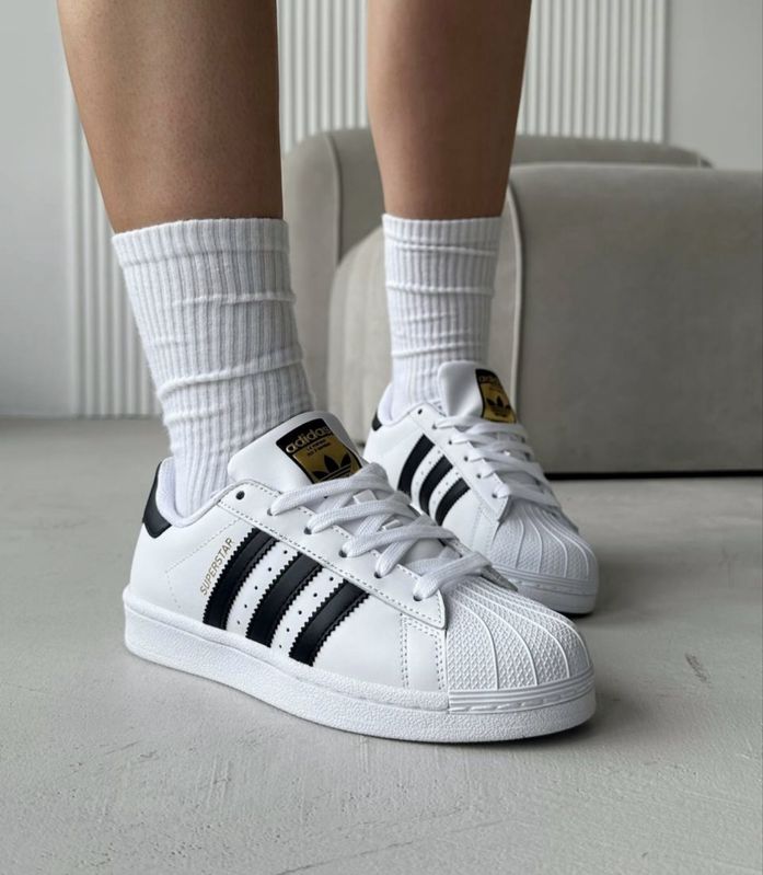 Adidas Superstar white