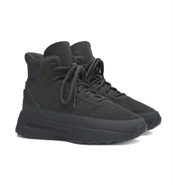 Черевики Fear of God Athletics x adidas Los Angeles Hiker Carbon