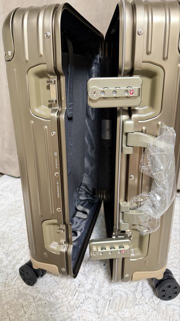 Валіза Rimowa S — zdjęcie 5