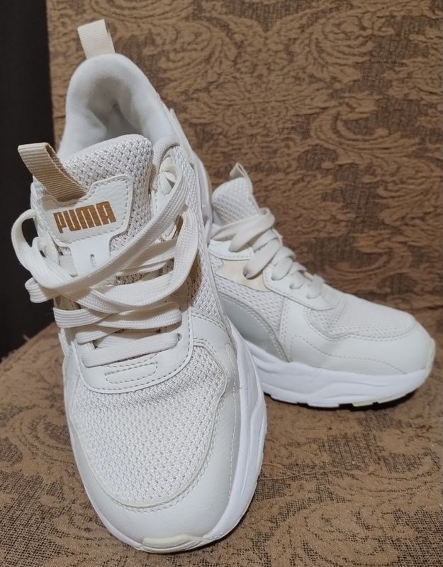 Кросівки Puma жіночі