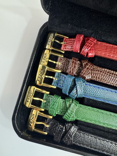 Вінтажний годинник Fendi 640L зі змінними ременями, оригінал — zdjęcie 3
