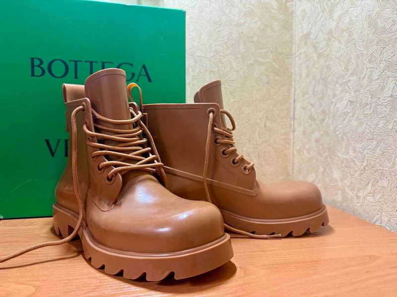 Bottega Veneta Puddle Boots Brown, оригінал, 38