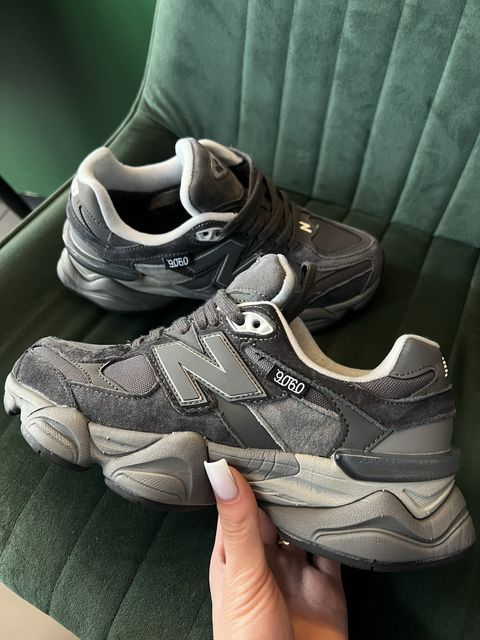 Кросівки New Balance 9060
