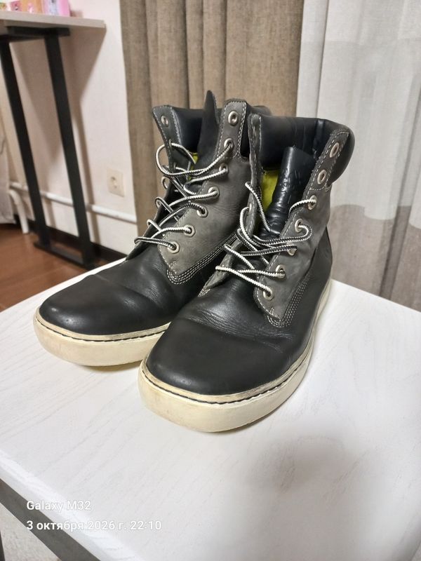 Timberland ботинки.