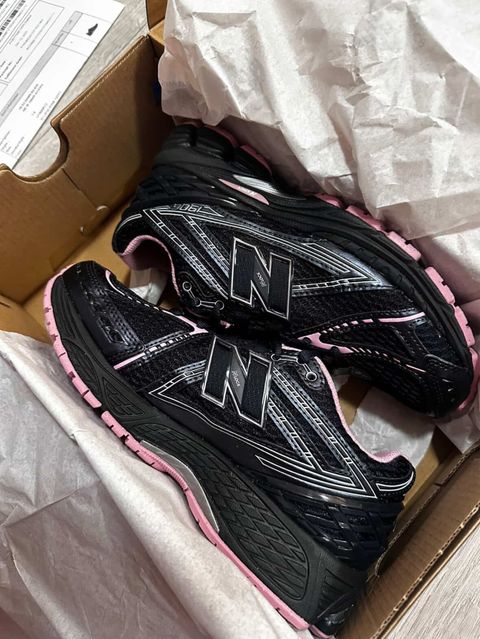 Кросівки new balance 1906 , нові