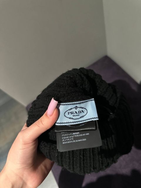 Шапка Prada оригинал — zdjęcie 3
