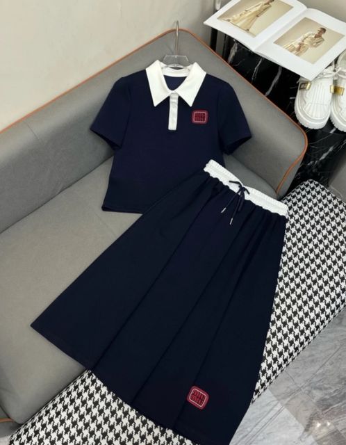 костюм Miu miu новинка