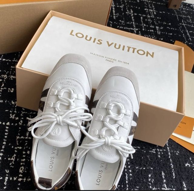Кросівки Louis Vuitton