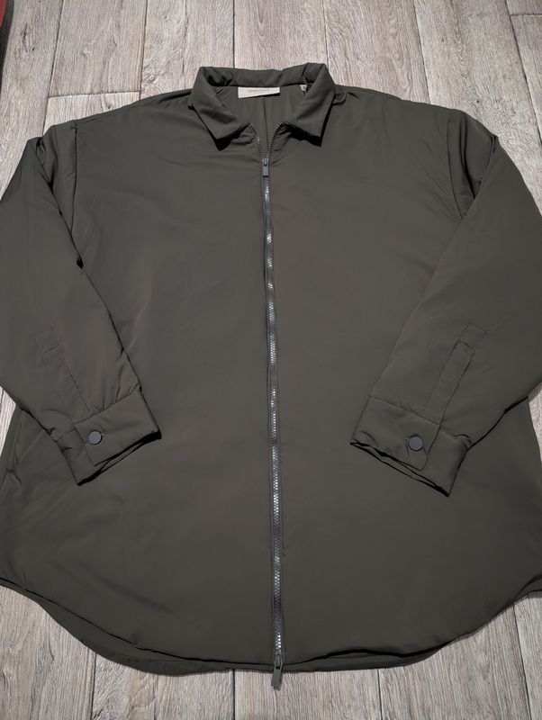 Куртка Fear of God Essentials р.XL