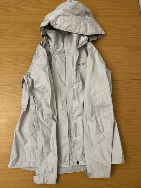 Куртка женская MARMOT