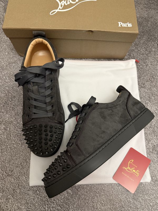 Кроссовки кеды Christian Louboutin с шипами labuten labouten