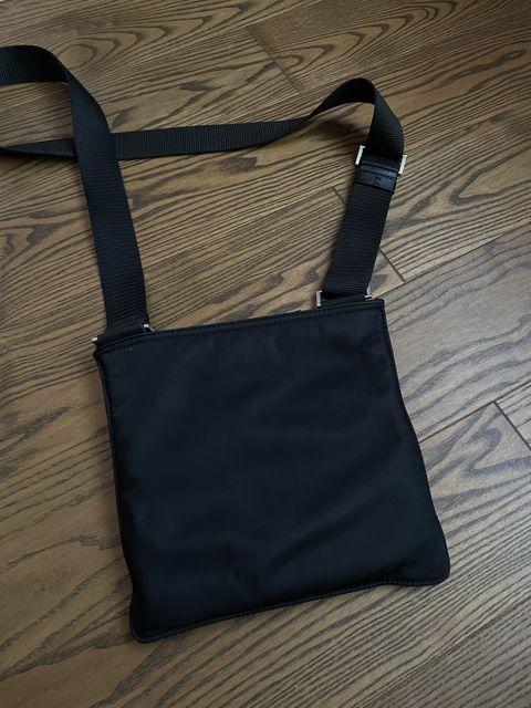 Сумка через плече Prada — zdjęcie 4