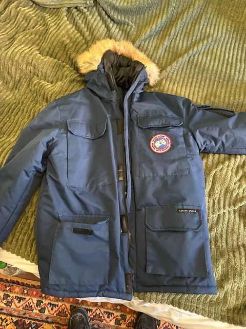 Canada Goose зимова парка з натуральним хутром, стан ідеальний