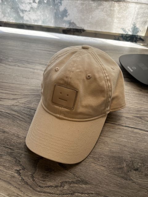 оригинальная бейсболка Acne Studios Face в идеальном состояние