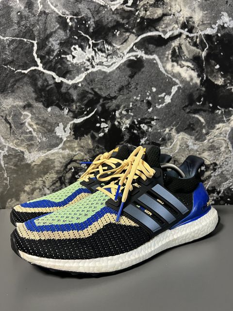 Кросівки чоловічі Adidas UltraBoost DNA 46р