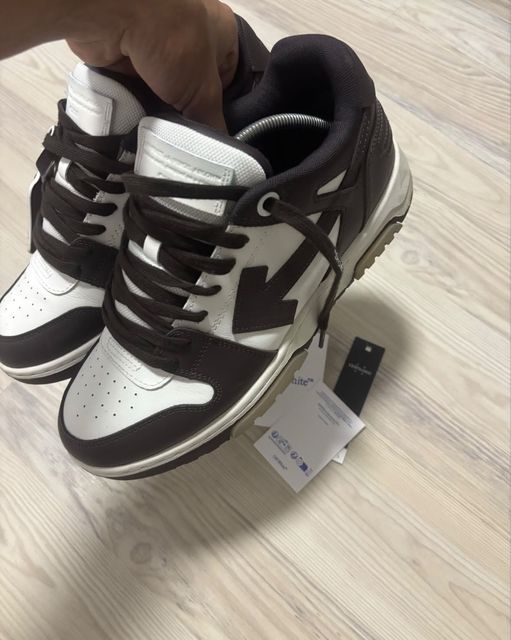 Кросівки Off-White Out of Office Оригінал (коричневі)