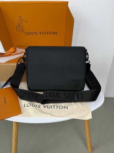 Классический мессенджер Louis Vuitton плечевая сумка Takeoff чер