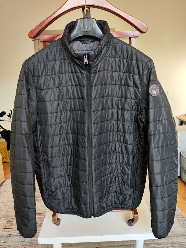 Продам легеньку куртку Napapijri Alcamar 4 Black