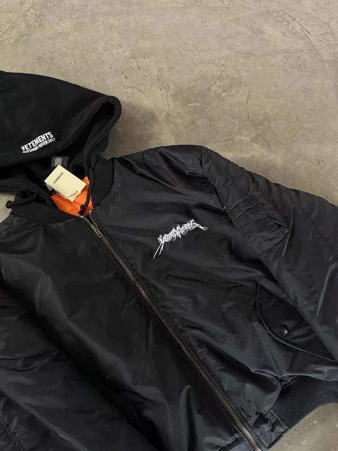 Бомбер Vetements — zdjęcie 3
