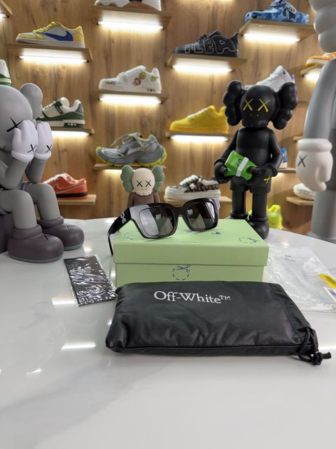 Окуляри Сонцезахисні OFF-WHITE Square Frame By Virgill Abloh Bla