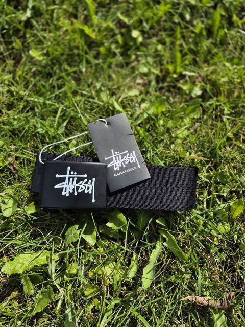Ремінь від бренду Stussy