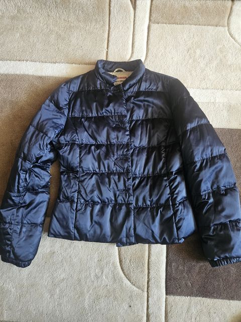 Продам шикарну куртку Prada