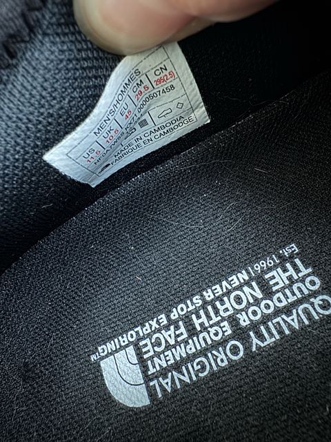 Нові кросівки чоловічі The North Face чорні 45 розмір — zdjęcie 4