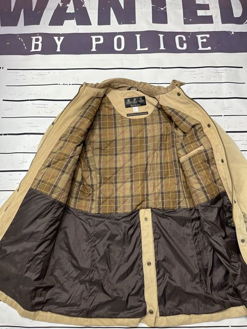 Пальто-тренч Barbour з підкладкою в клітинку — zdjęcie 5