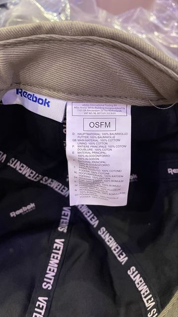 Кепка Vetements x Reebok — zdjęcie 5