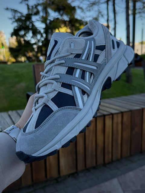Термокросівки Asics Gore-Tex осінь-зима — zdjęcie 4