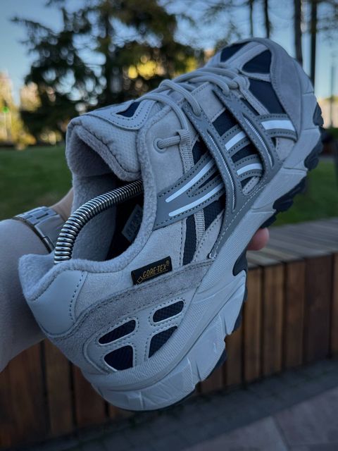 Термокросівки Asics Gore-Tex осінь-зима — zdjęcie 5