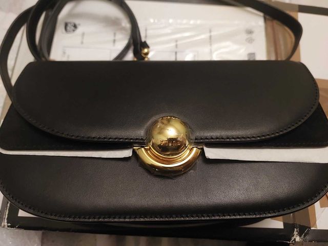 продам сумку FURLA SFERA S (оригінал)