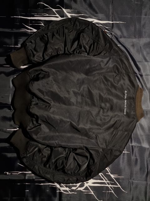Бомбери Alpha Industries CWU 45 / MA-1 — zdjęcie 3