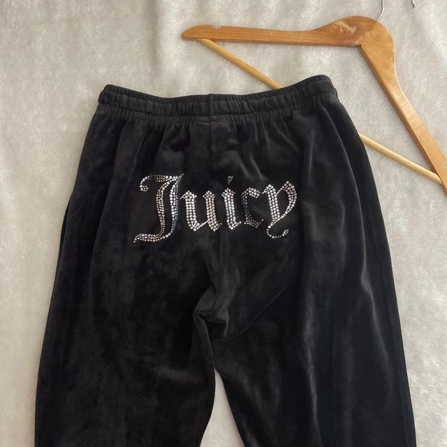 Штани велюрові чорні брюки Juicy couture