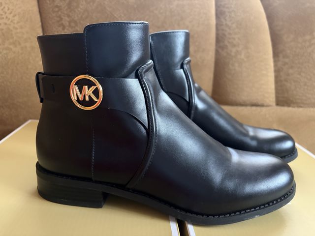 Ботинки черевики michael kors