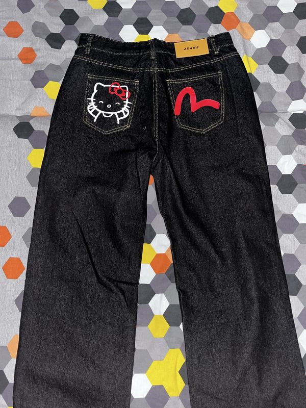 Джинсы evisu x hello kitty