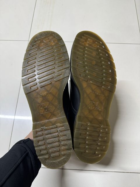 Оригінальні туфлі Dr. Martens — zdjęcie 4