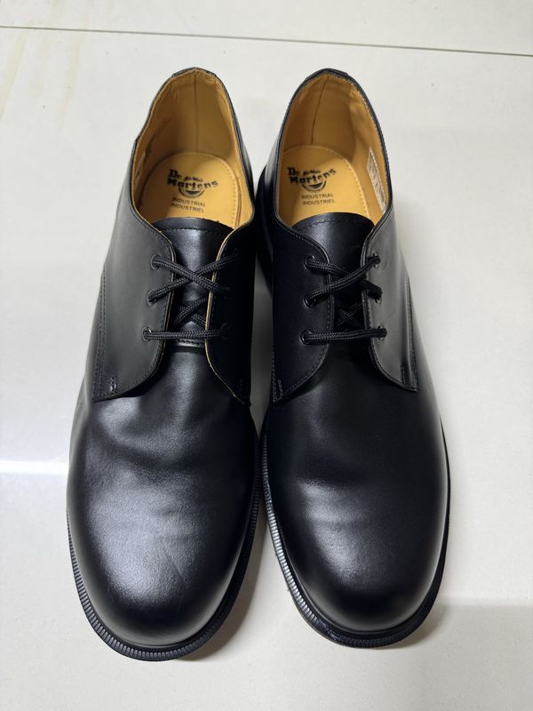 Оригінальні туфлі Dr. Martens