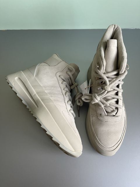 Кросівки Fear of God Athletics x adidas Los Angeles Hiker Sesame — zdjęcie 3