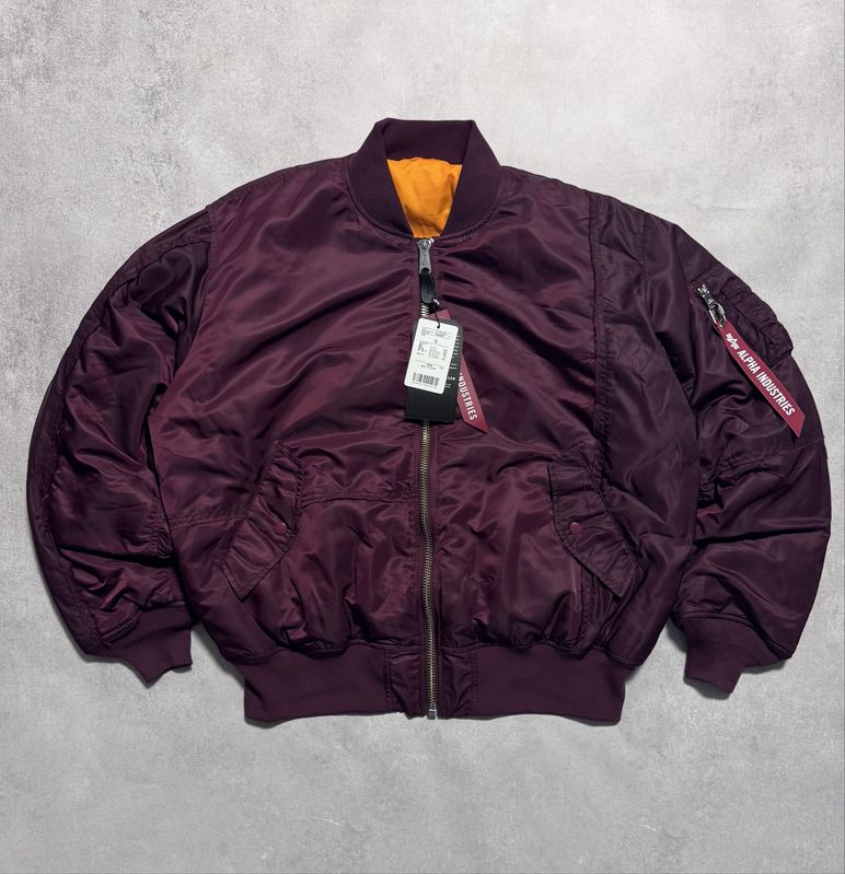 Оригінальний новий рідкісний бомбер Mastermind World x Alpha Industries