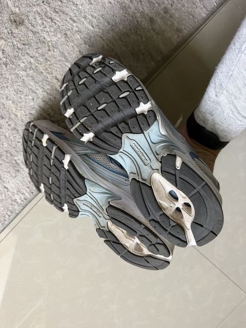 Кросівки New Balance 530 — zdjęcie 5