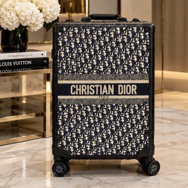 Чемодан Dior original