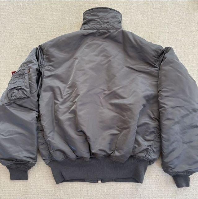 Бомбер Alpha Industries — zdjęcie 3
